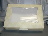 19 x 14 x 4"  White Cardboard Cake Box with Window.  Also known as 1/2 Sheet Window Cake Box.